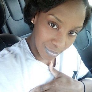 Meet your Posher, Candace